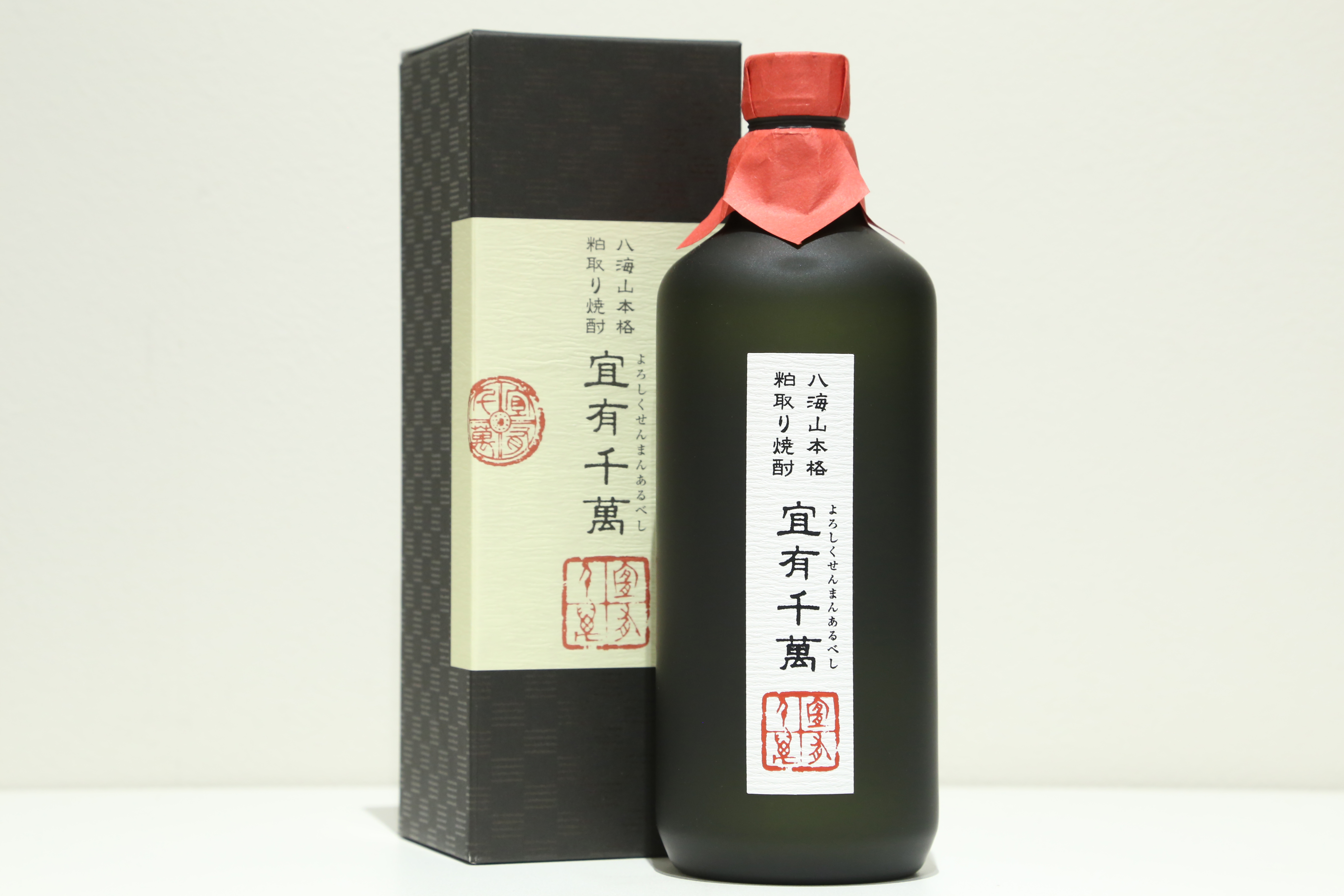 Hakkaisan Yoroshikusenman Arubeshi Kasutori Shochu 40°