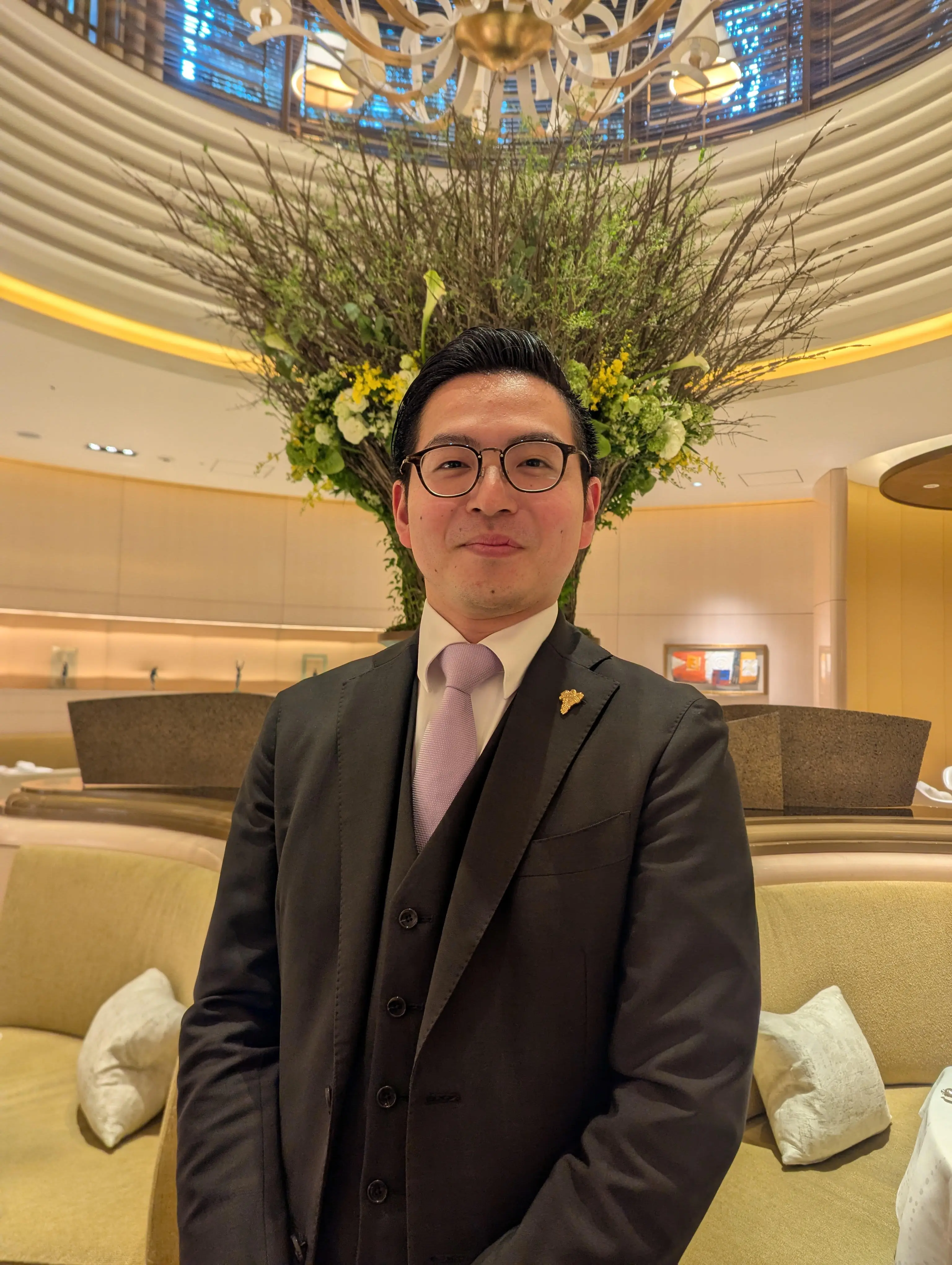金子　利行
